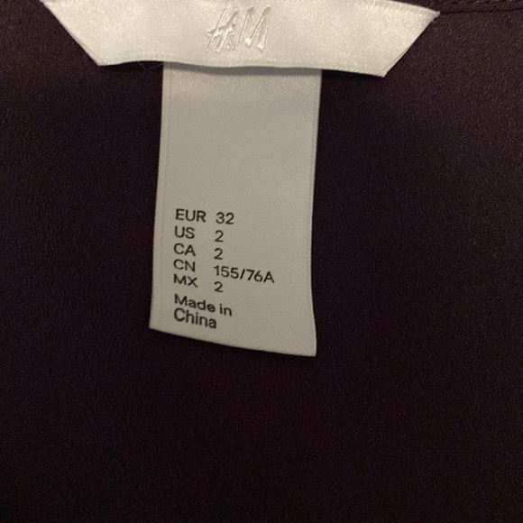 H&M faux wrap top - Picture 3 of 3